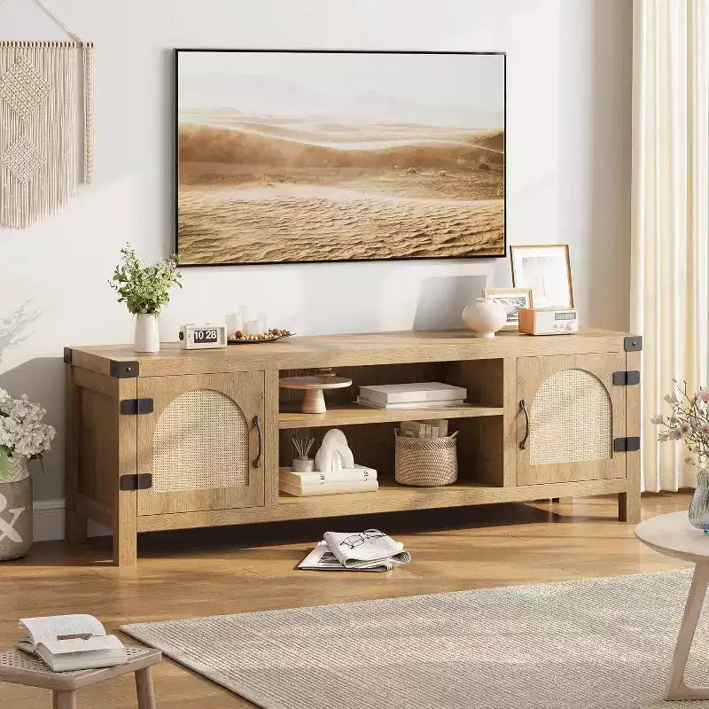 Meuble TV bohème de 65 pouces avec porte en rotin - Meuble de divertissement en bois avec deux armoires et étagères réglables, adapté aux salons