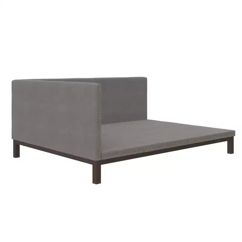 Banquette-lit moderne du milieu du siècle, revêtue de tissu de lin avec des clous décoratifs