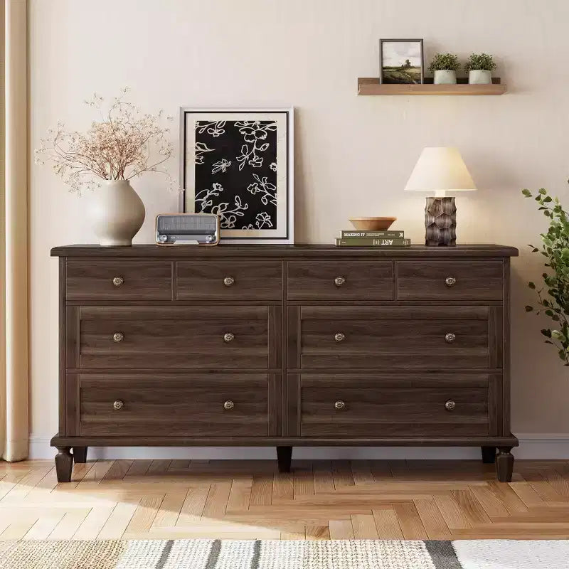 Commode vintage à 8 tiroirs, meuble TV long de 150 cm pour chambre à coucher avec poignées sculptées, pieds en bois fuselés, grande capacité de rangement, commode en bois