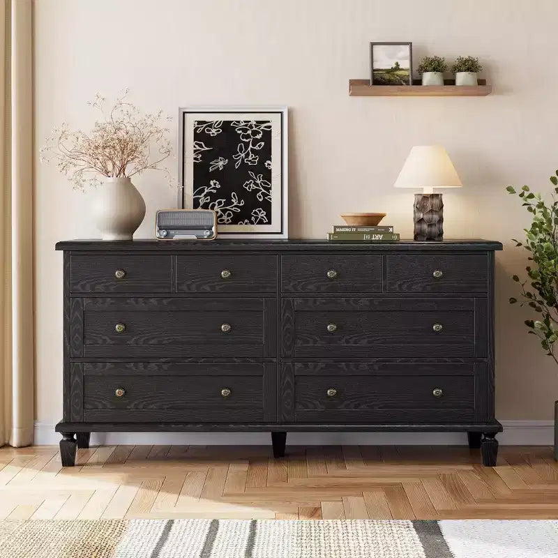 Commode vintage à 8 tiroirs, meuble TV long de 150 cm pour chambre à coucher avec poignées sculptées, pieds en bois fuselés, grande capacité de rangement, commode en bois