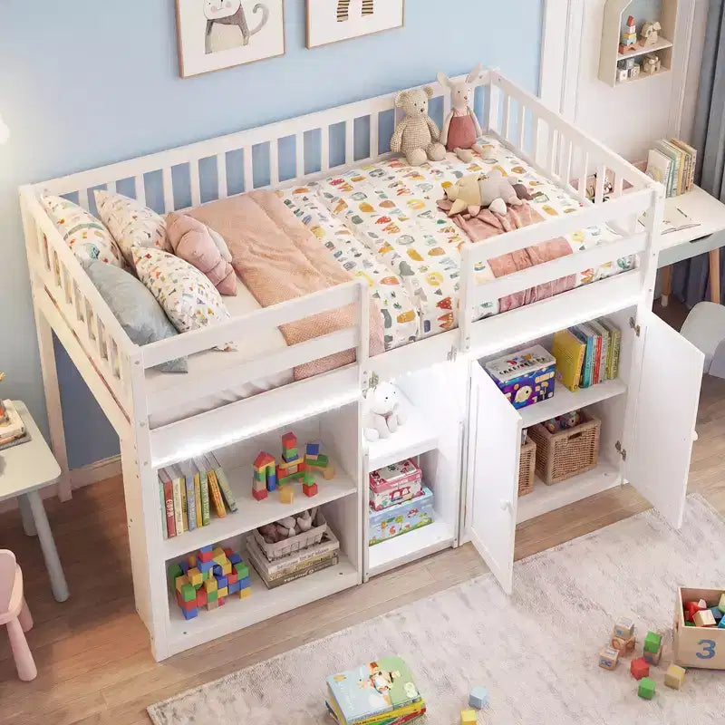 Lit bas mezzanine avec lumière LED, escaliers et barrières de sécurité, lit double pour enfants