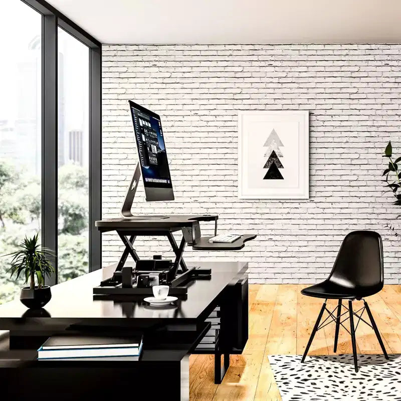 Convertisseur de bureau debout électrique réglable en hauteur de 40" avec port USB, noir