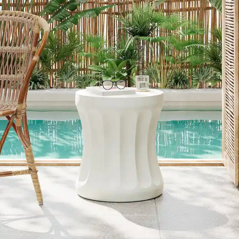 Christopher Knight Home Indoor/Outdoor Modern Cylindrical Side Table