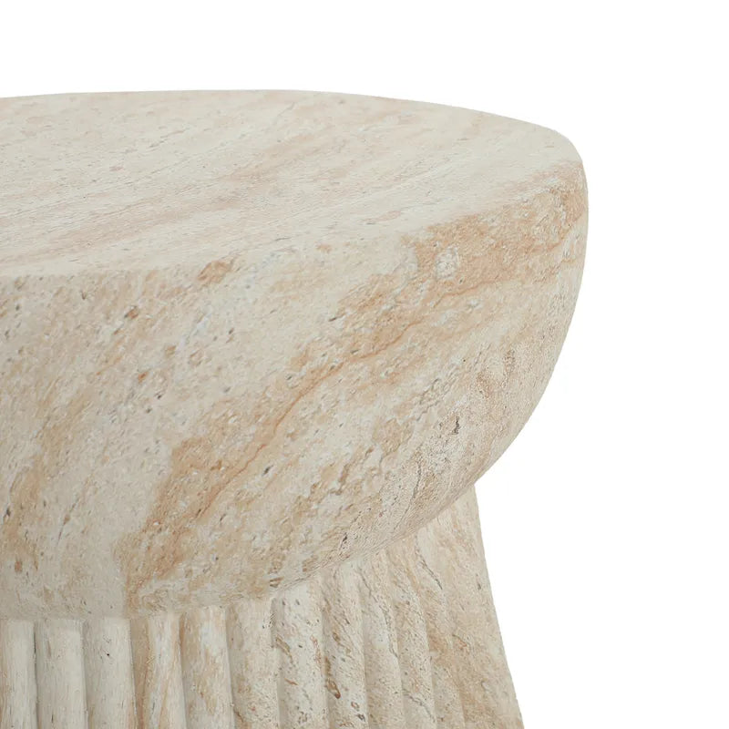 Christopher Knight Home - Table d'appoint d'extérieur en travertin et béton Isabella