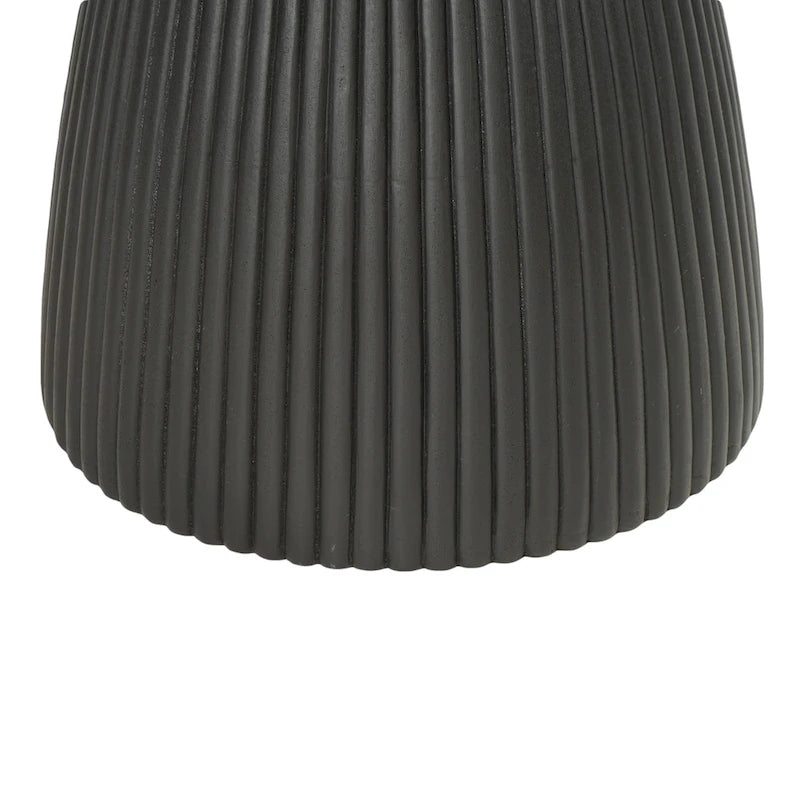 Table d'appoint Ryan Outdoor MGO de Christopher Knight Home - 20 po H