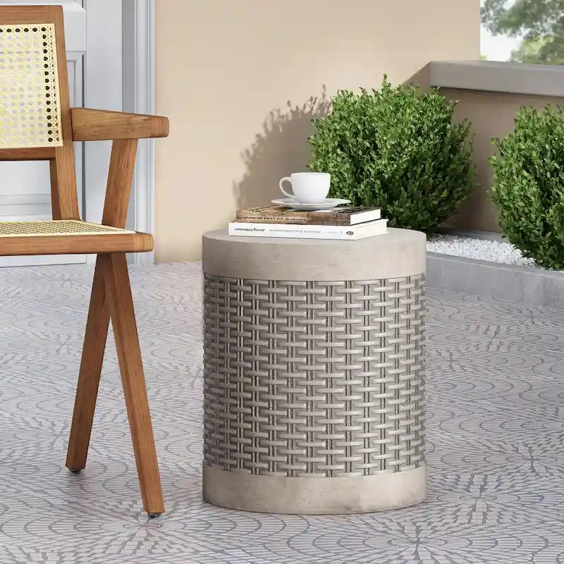 Table d'appoint ronde légère d'extérieur