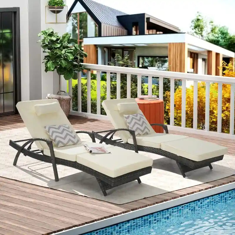 Ensemble de Chaises Longues de Jardin Haut de Gamme (2 Pièces) Chaises Longues en Rotin avec Coussins Épais, Dossier Réglable sur 150 Positions