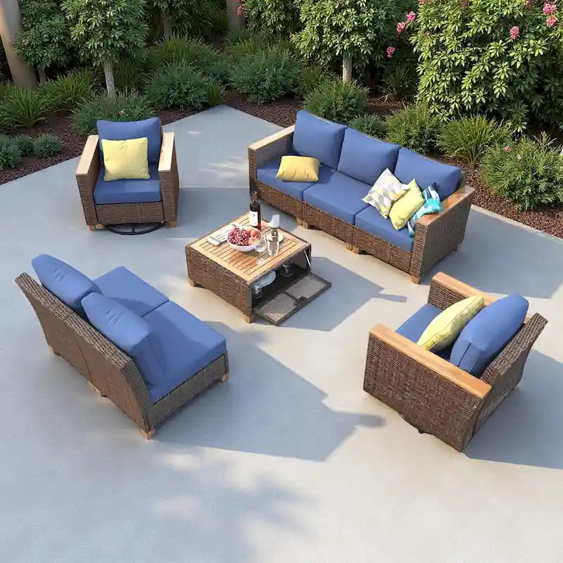 Ensemble de 8 pièces de canapé d'extérieur en osier pour patio avec 2 fauteuils pivotants à bascule et table de rangement en acacia