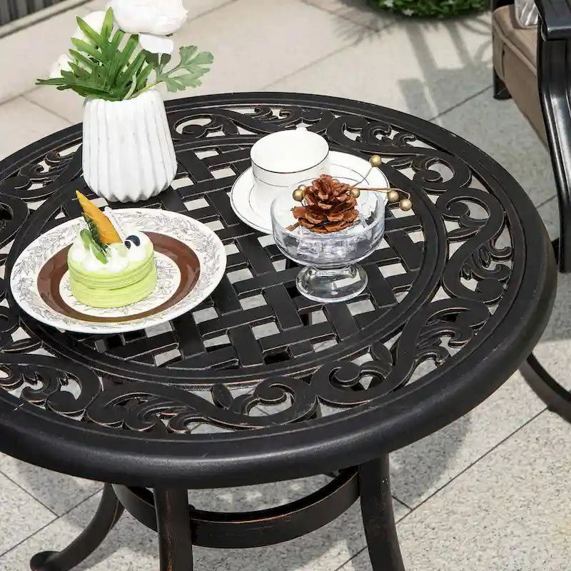 Costway Table d'appoint de patio ronde en fonte de 24 po avec patins réglables - Voir les détails