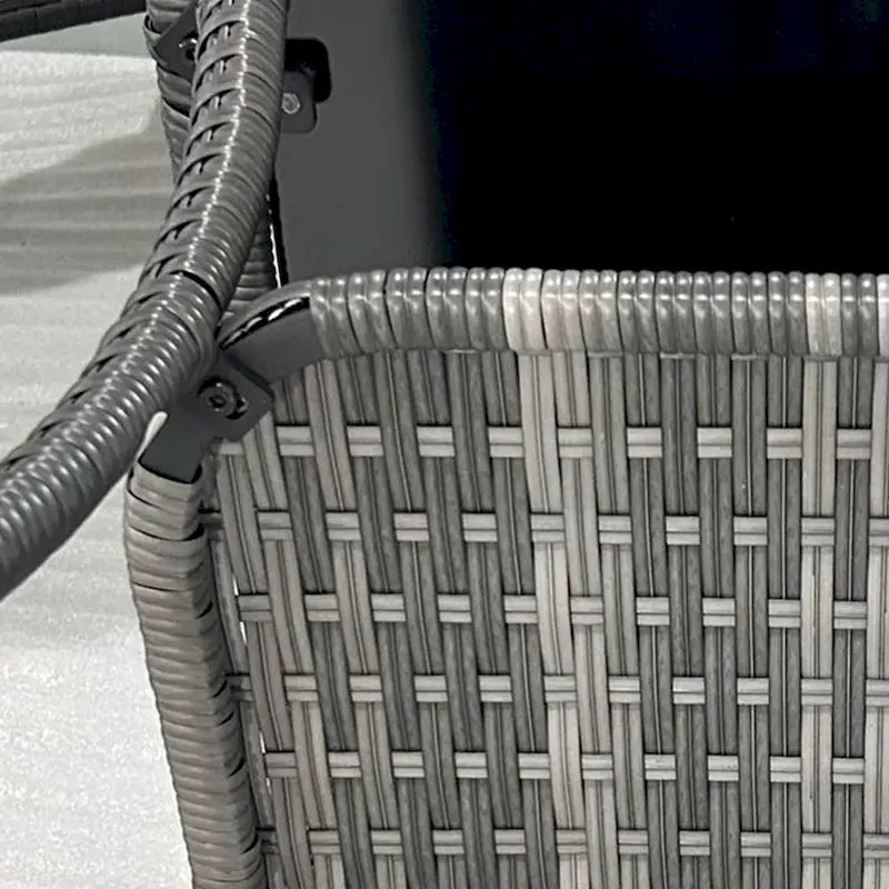 Table d'appoint en rotin, table d'appoint d'extérieur avec étagère de rangement, cadre carré en aluminium, table basse avec plateau en verre trempé, gris mélangé