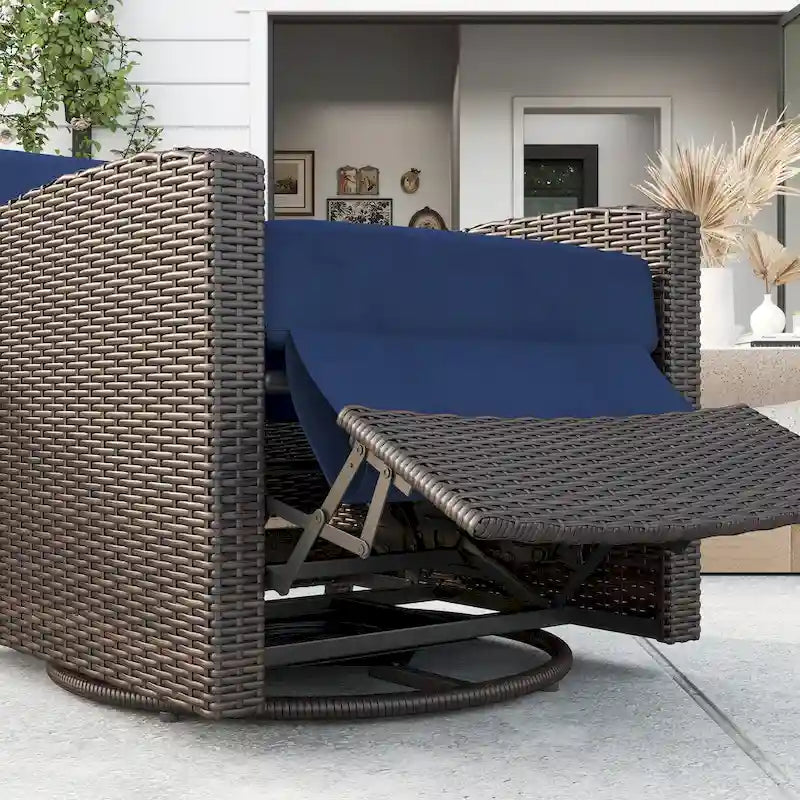Fauteuil inclinable pivotant en osier Outsunny, dossier inclinable, repose-pieds relevable, rotation à 360°, coussins résistants à l'eau