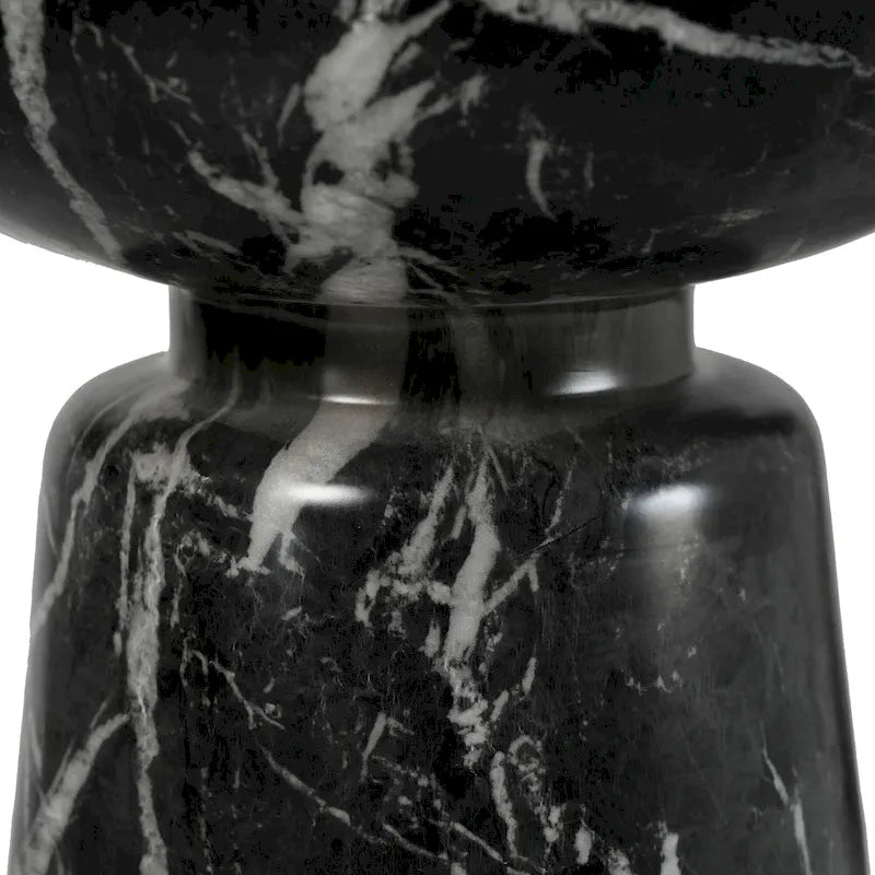 Table d'appoint Grover en fausse pierre de calice