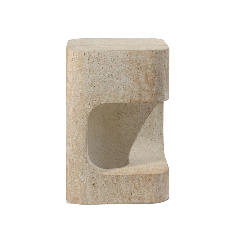 Table d'appoint asymétrique Grover d'extérieur en fausse pierre