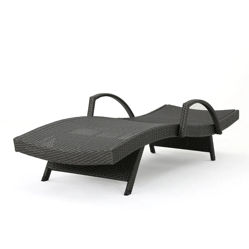 Toscana, chaise longue de jardin en osier avec coussins et accoudoirs, par Christopher Knight Home