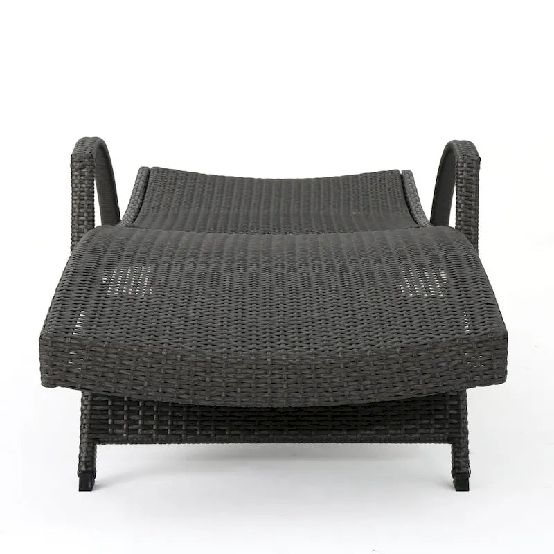 Toscana, chaise longue de jardin en osier avec coussins et accoudoirs, par Christopher Knight Home