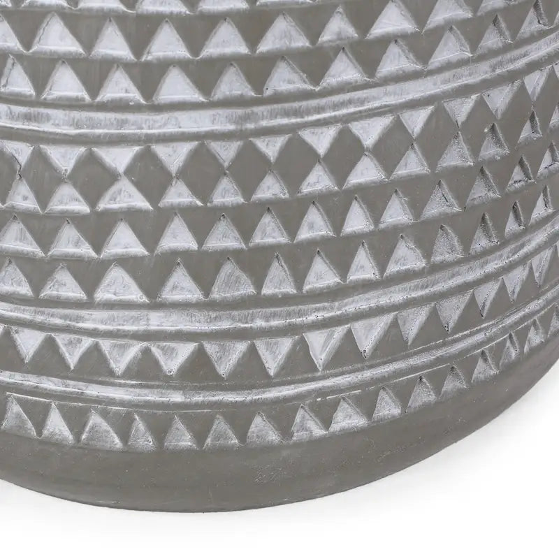 Table d'appoint Ardson Outdoor en béton léger par Christopher Knight Home