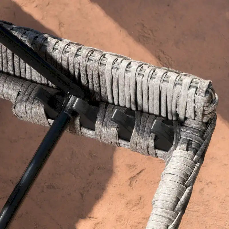 Chaises longues d'extérieur en osier et aluminium Crète (ensemble de 2) par Christopher Knight Home
