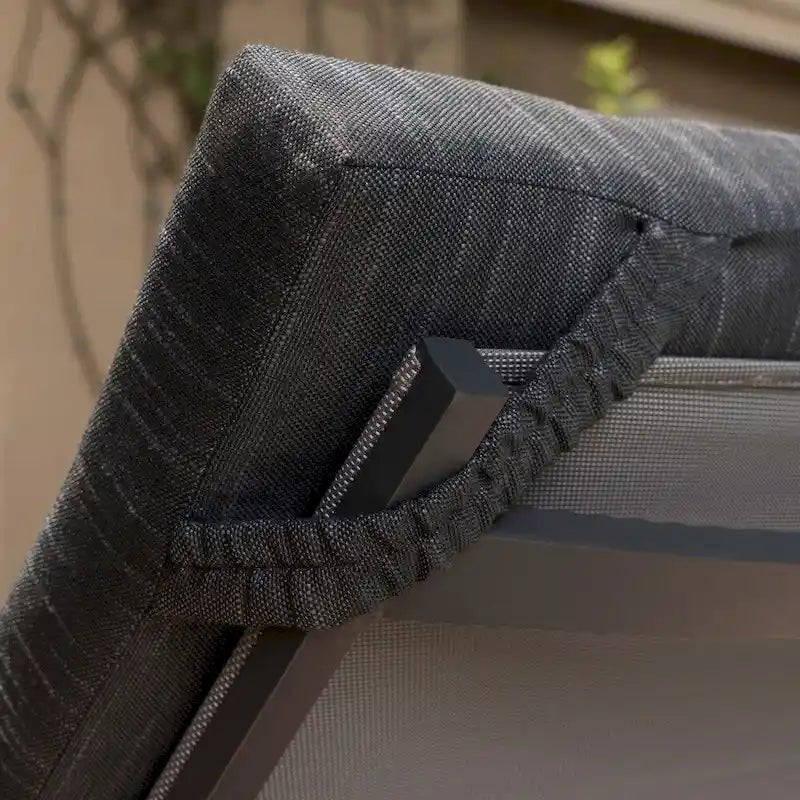 Bain de soleil d'extérieur en aluminium Navan avec coussin par Christopher Knight Home