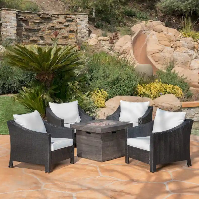 Ensemble de 5 fauteuils de jardin en osier Antibes avec foyer carré par Christopher Knight Home