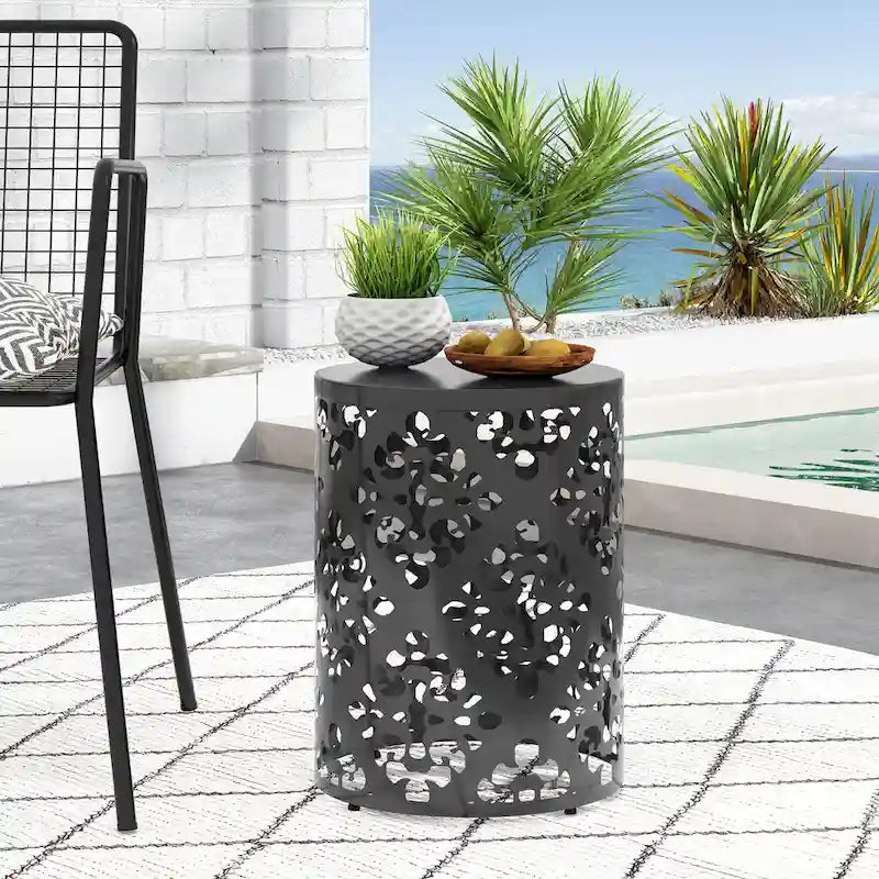 Table d'appoint d'extérieur en métal Mathena par Christopher Knight Home