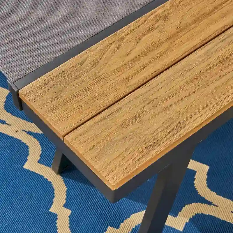 Chaise longue d'extérieur Waterloo avec table d'appoint (lot de 2) par Christopher Knight Home