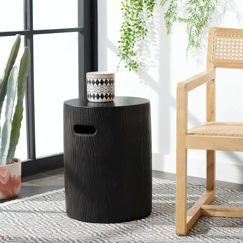 SAFAVIEH Reasilvia Trunk Indoor/ Outdoor Modern Black Concrete Round Accent Table - 14.9 W x 14.9 L x 16.5 H - 15Wx15Dx17H