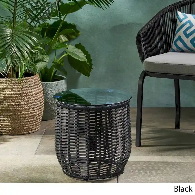Table d'appoint d'extérieur en osier Boynton avec plateau en verre trempé de Christopher Knight Home - 15,50 l x 15,50 P x 15,50 H