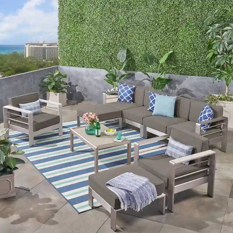Ensemble de sofa modulaire d'extérieur en aluminium à 6 places avec poufs et table basse Cape Coral par Christopher Knight Home
