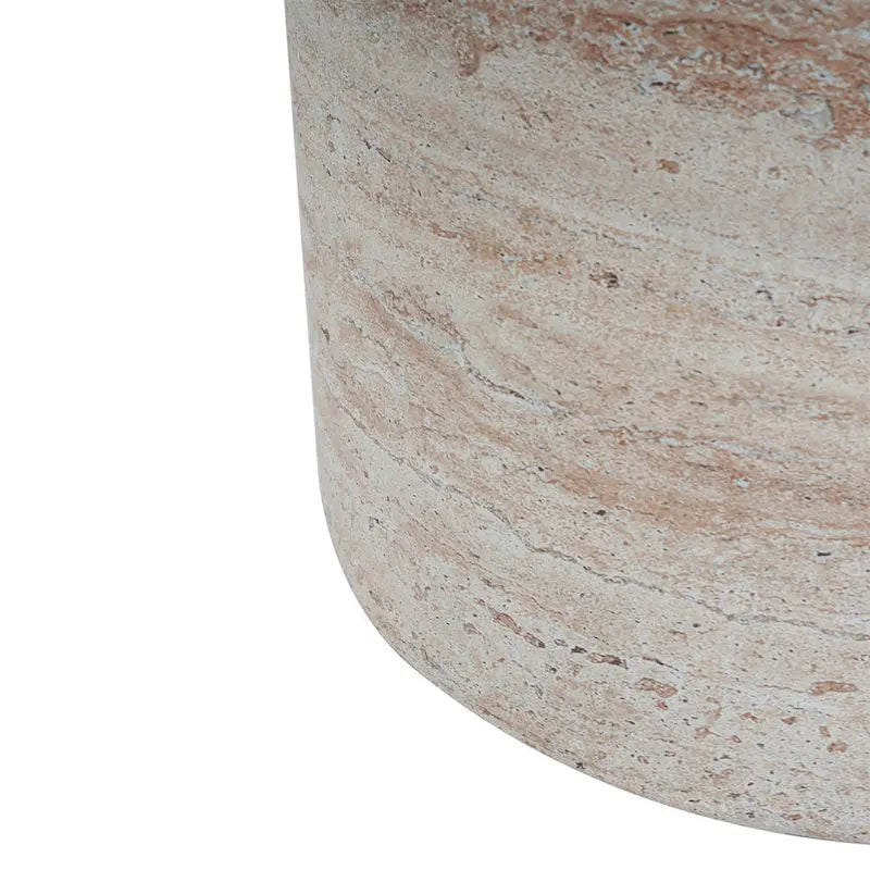 Table d'appoint d'extérieur légère en béton Akin par Christopher Knight Home