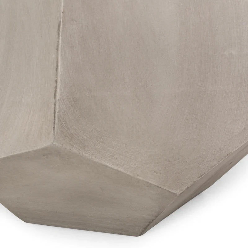 Table d'appoint en béton léger Felix par Christopher Knight Home
