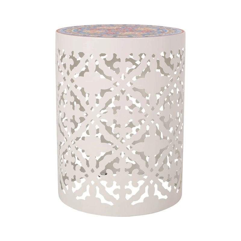Table d'appoint Castana d'extérieur en dentelle découpée par Christopher Knight Home