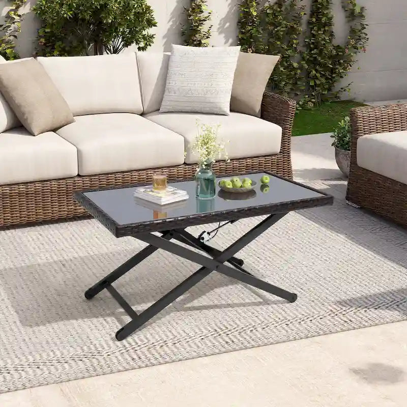 Table d'appoint de table basse d'extérieur compatible avec l'ensemble de conversation, en rotin PE et plateau en verre, hauteur réglable