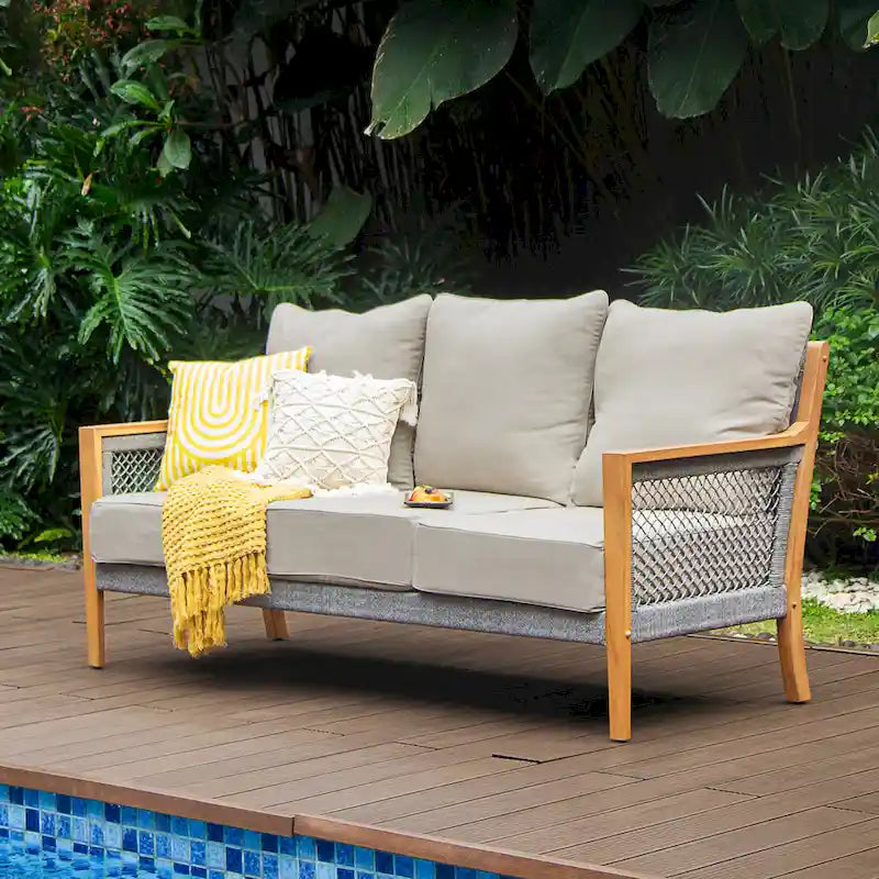 Canapé de patio en teck Nassau Cambridge Casual avec coussin