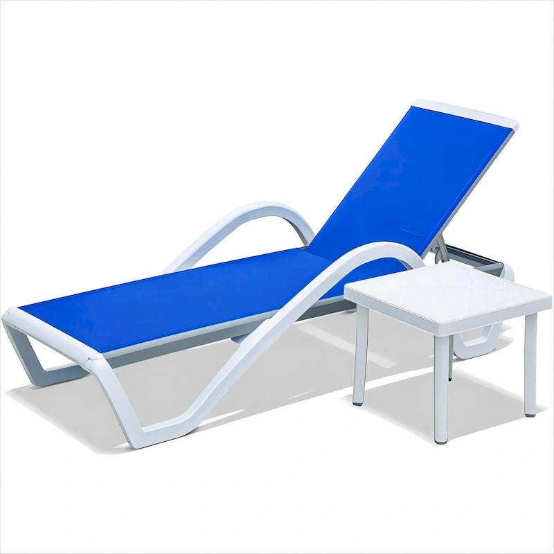Chaises longues de piscine réglables en aluminium et table en plastique