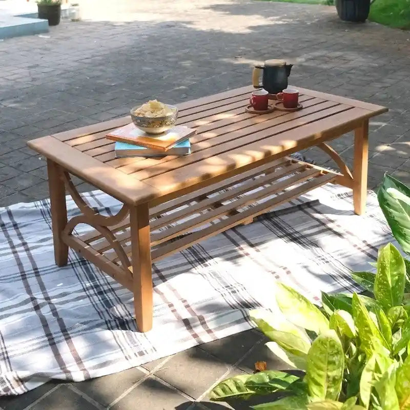 Table basse de patio d'extérieur en teck Lowell de Cambridge Casual