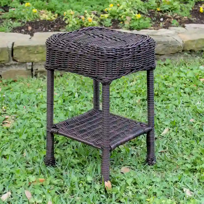 Table d'appoint en résine tressée Chelsea