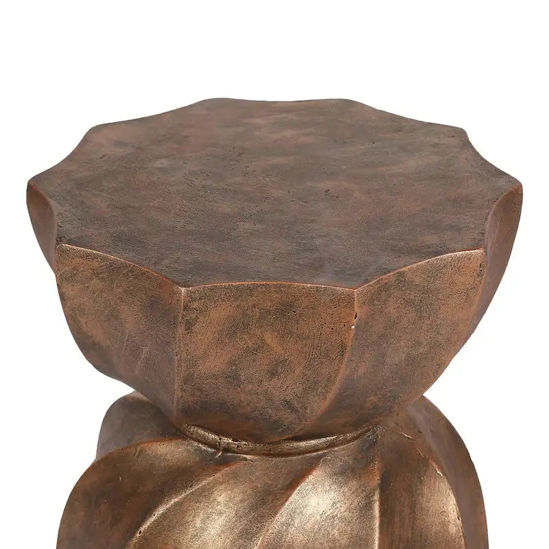 Table d'appoint et de bout ronde en ciment Hourglass, pour l'intérieur et l'extérieur