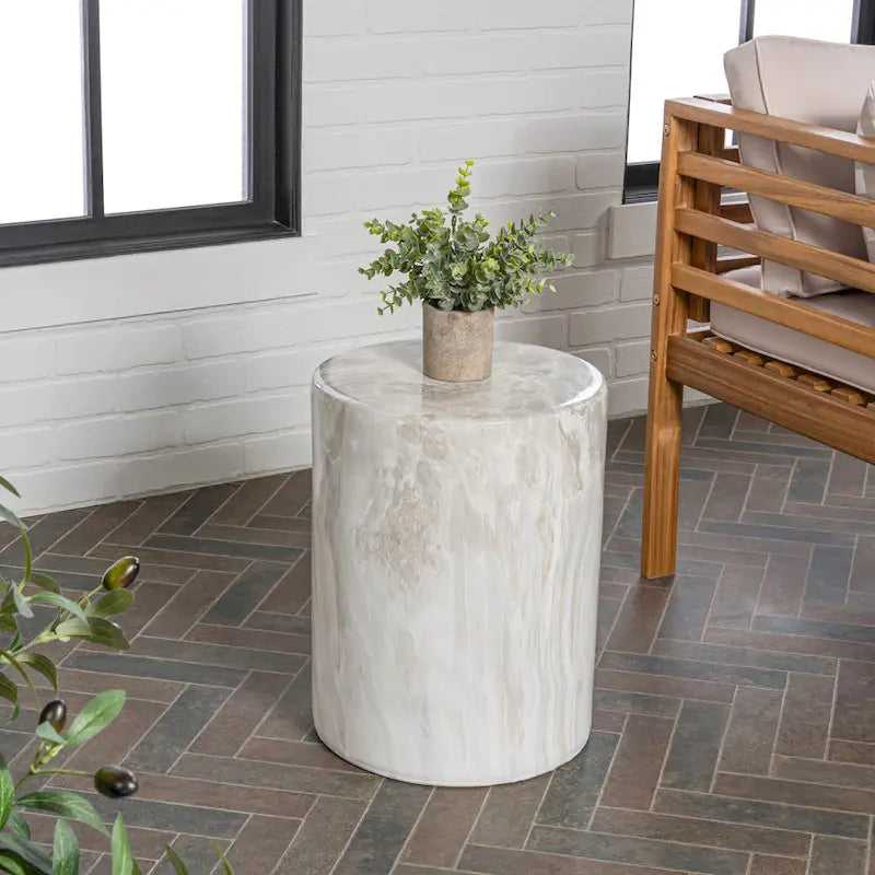 Table d'appoint colonne Luke 16 par JONATHAN Y, motif marbre synthétique minimaliste moderne, pour l'intérieur et l'extérieur