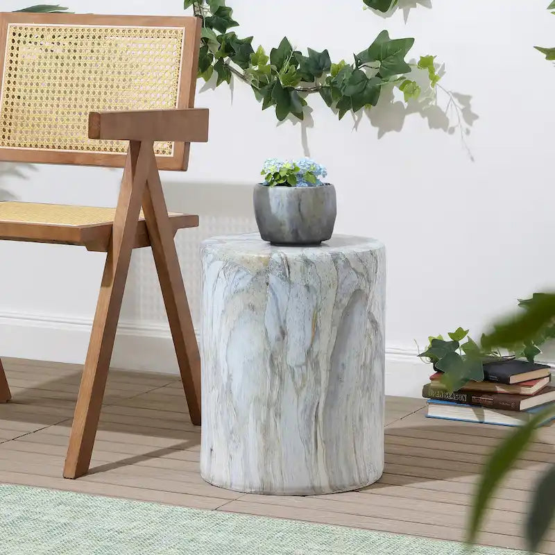 Table d'appoint colonne Luke 16 par JONATHAN Y, motif marbre synthétique minimaliste moderne, pour l'intérieur et l'extérieur