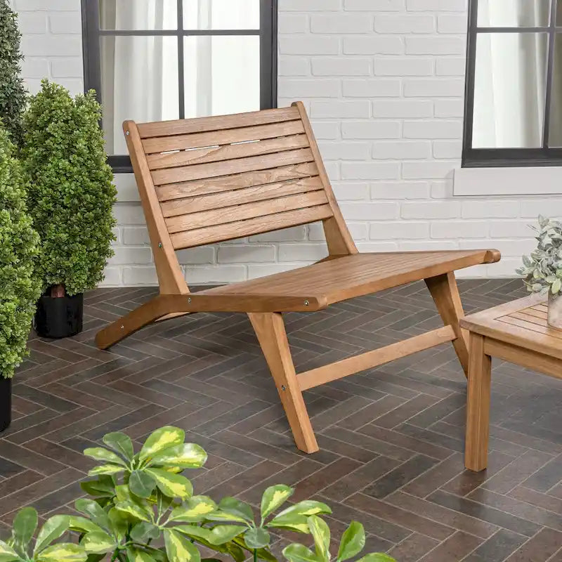 Chaise de patio d'extérieur sans accoudoirs en bois style Mid-Century Seagrove, naturelle par JONATHAN Y