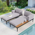 Bain de soleil d'extérieur moderne en métal avec tablettes latérales en bois pour boissons, chaise longue rembourrée 2 en 1