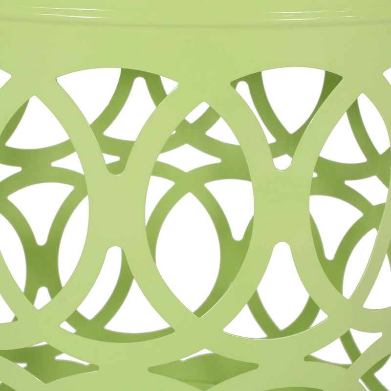 Table d'appoint en métal de style ajouré en fer forgé pour l'extérieur, par Christopher Knight Home