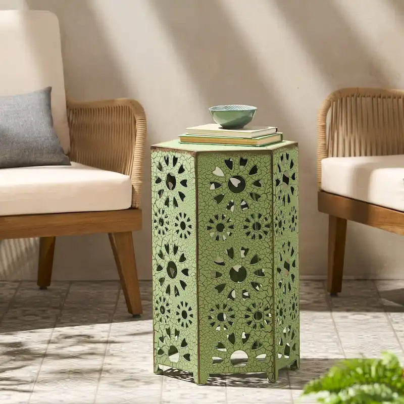 Table d'appoint d'extérieur de 14 po Table d'appoint florale par Christopher Knight Home