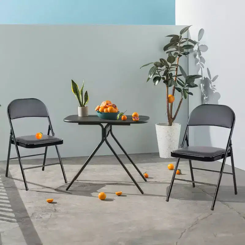 Lot de 2 chaises pliantes en similicuir noir avec cadre en métal