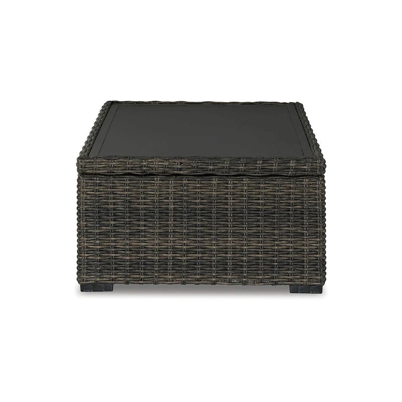 Table basse d'extérieur Signature Design by Ashley Grasson Lane marron avec 2 tables d'appoint