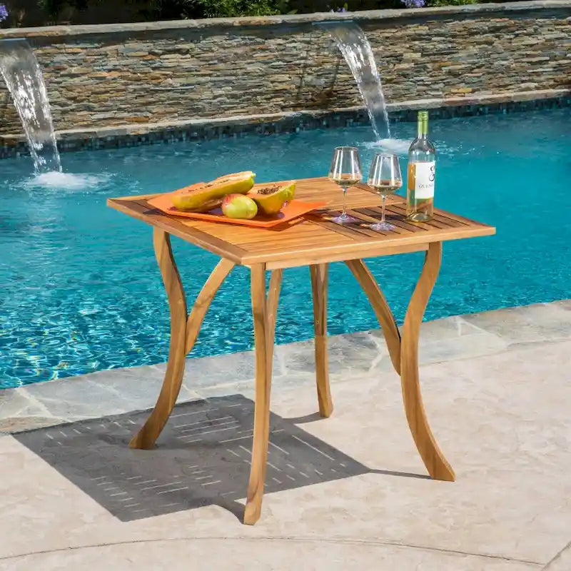 Table de patio carrée en bois durable de 80 cm disponible