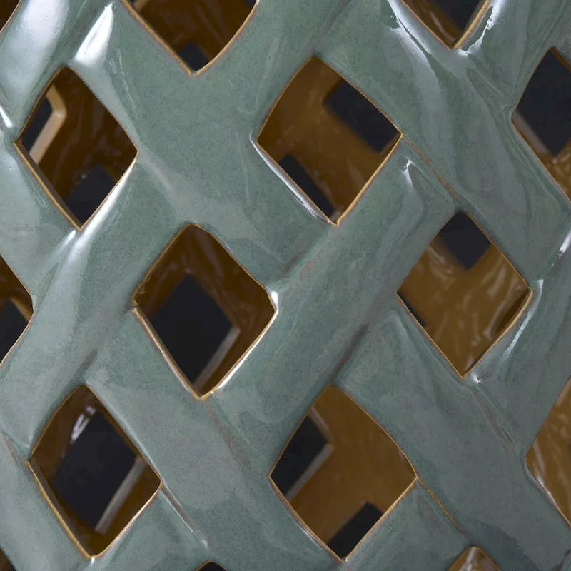 Table d'appoint décorative de patio, table de jardin en céramique avec motif en treillis tissé et matériaux solides émaillés, verte