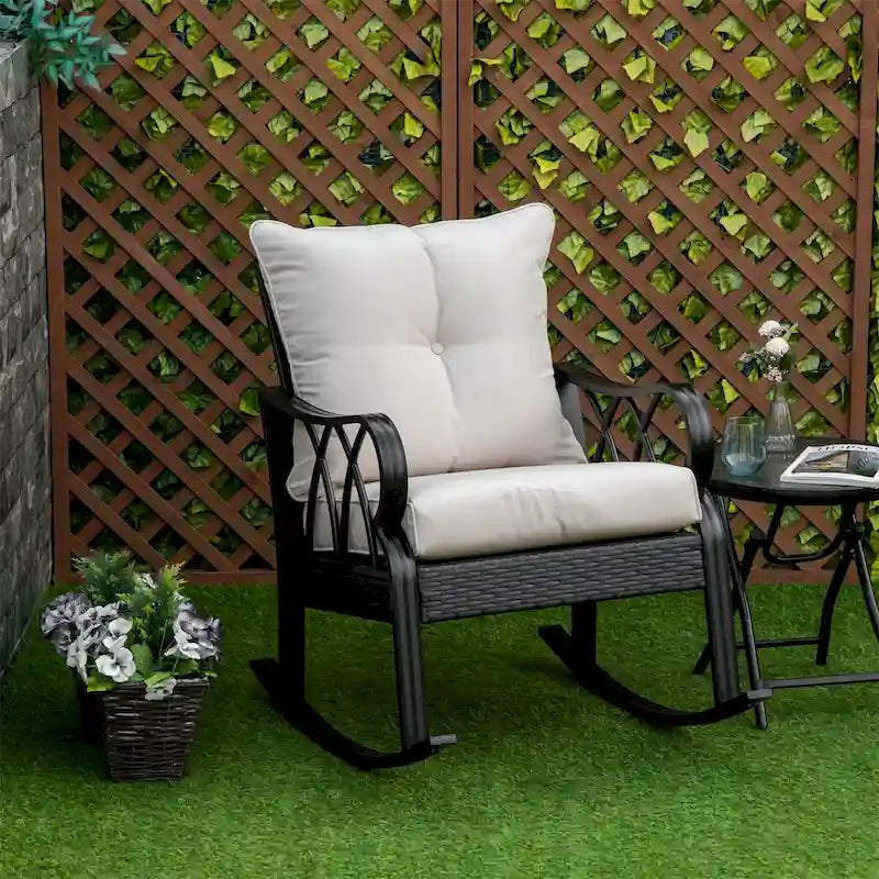 Chaise berçante d'extérieur en osier Outsunny, fauteuil à bascule de véranda en rotin