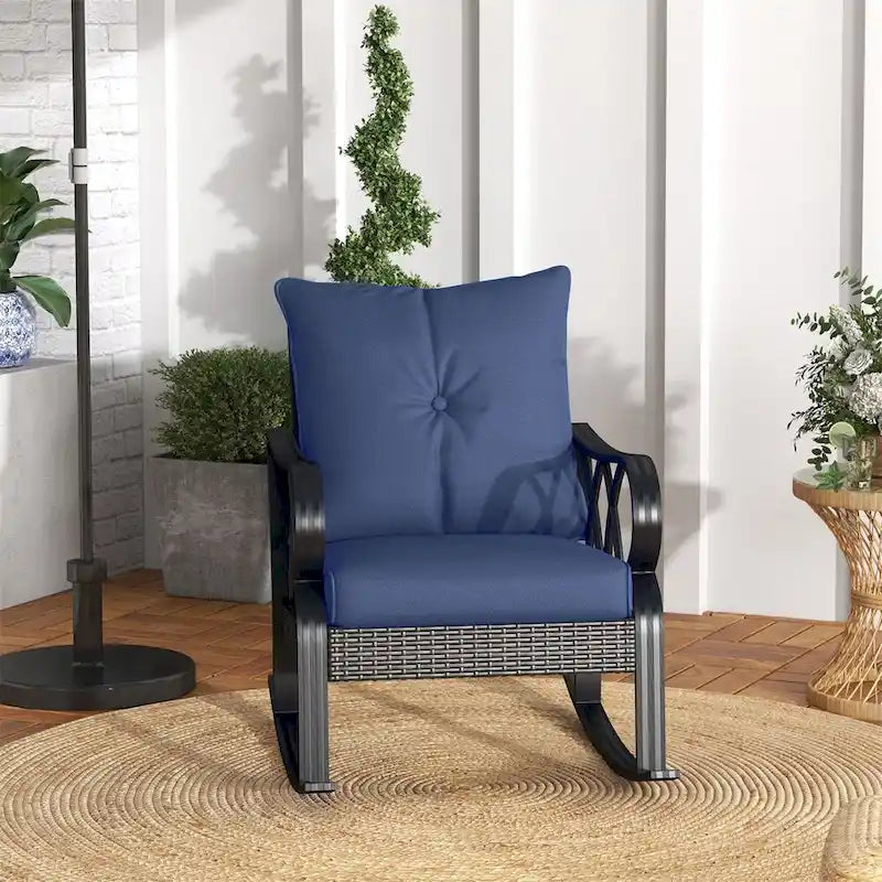 Chaise berçante d'extérieur en osier Outsunny, fauteuil à bascule de véranda en rotin