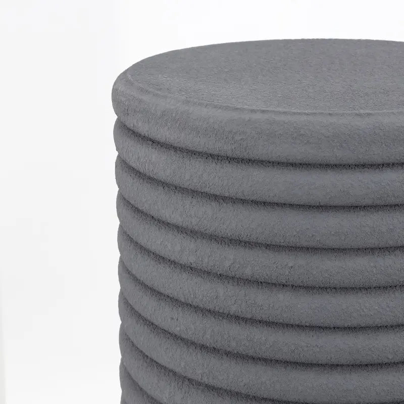 Hollie 18 Table d'appoint tambour minimaliste moderne à 3 pieds, par JONATHAN Y
